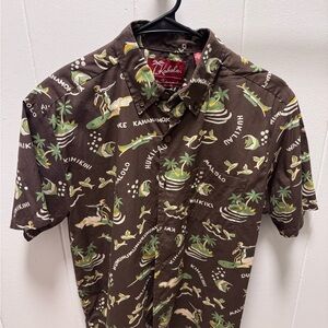 Gently used Kahala x Duke Kahanamoku King's Surf casual Aloha Shirt